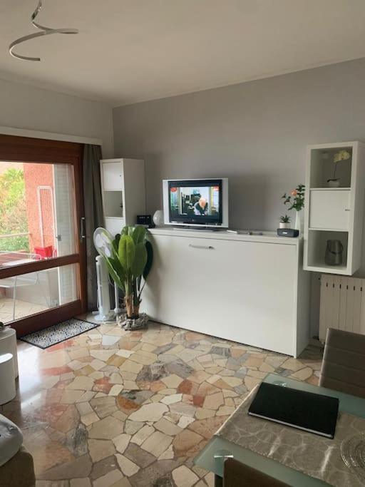 Ferienwohnung Studio Belvedere Brezzo Экстерьер фото